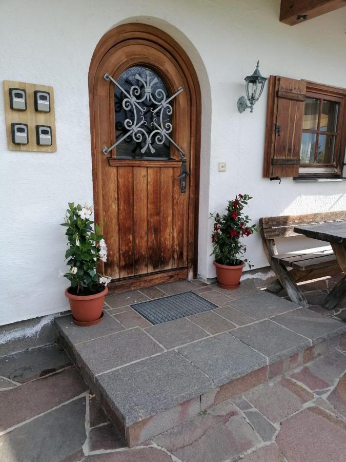 Haus Obweg - Postalm Aparthotel Hallein Buitenkant foto