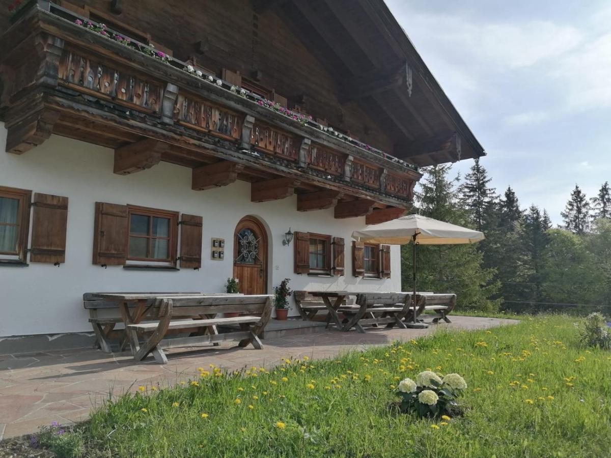 Haus Obweg - Postalm Aparthotel Hallein Buitenkant foto